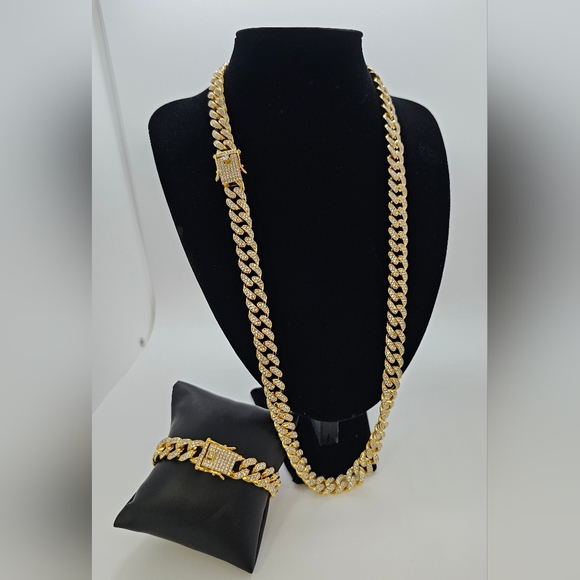 Miami Cuban link Chain Set